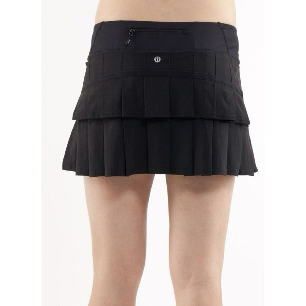 Lululemon Run: Pace Setter Skirt Black Size 6 EUC